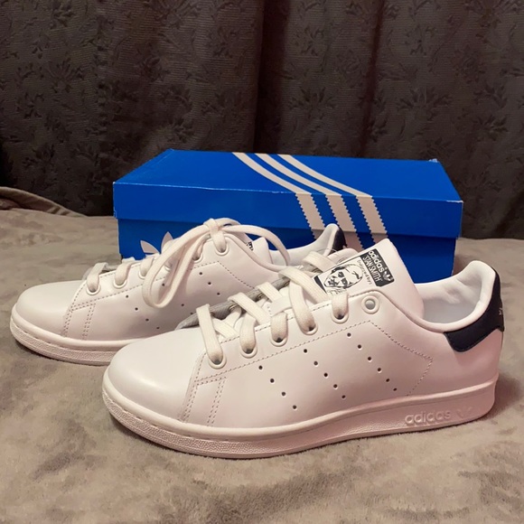 Adidas Stan Smith - Picture 2 of 6